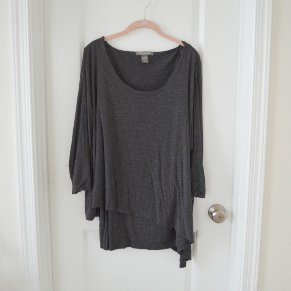 Kate & Mallory Grey Long Sleeve Flowy Blouse